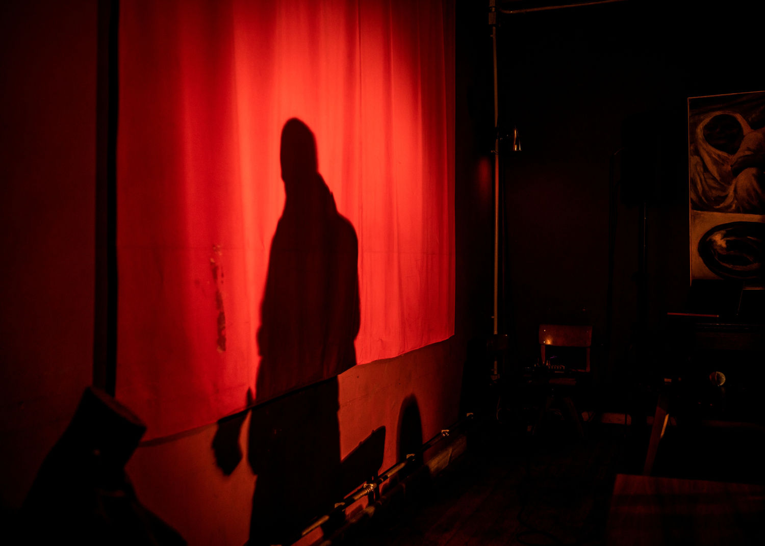 Scene from the comedy show Chips&Kaviar in Berlin